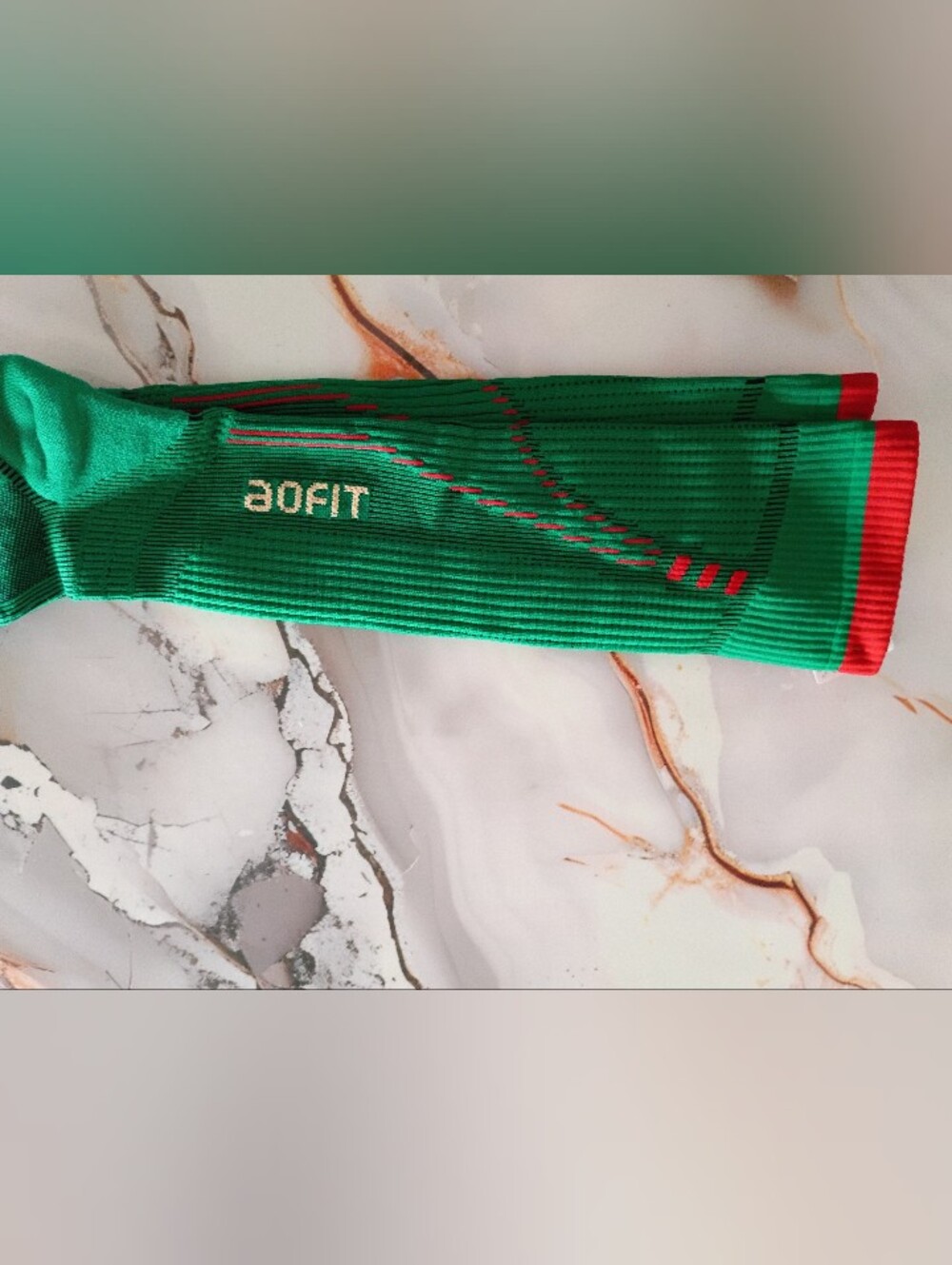 AoFit Compression Socks - Picture 3 of 7